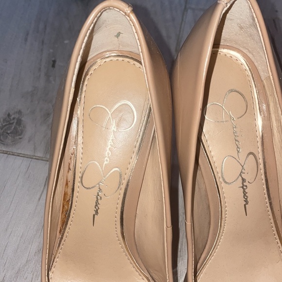 Jessica Simpson Patent and leather Tan heels - Picture 2 of 8